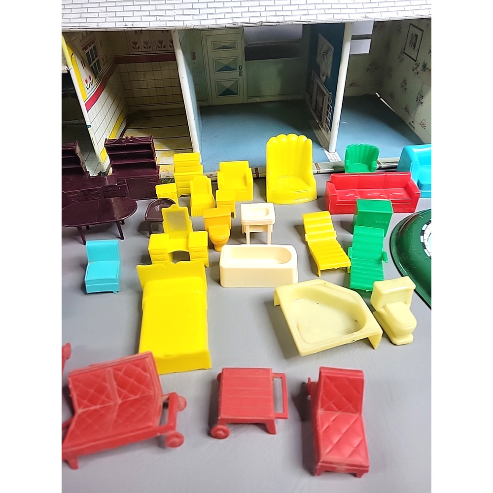 Vintage Tin Litho Ranch Style Metal Dollhouse T Cohn 1950 Furniture Pool READ - Picture 3 of 16